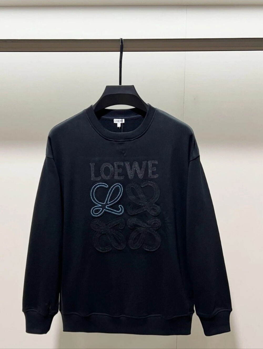 Loewe Black Embroidered Logo Crewneck Sweater Small Unisex New - Picture 6 of 11